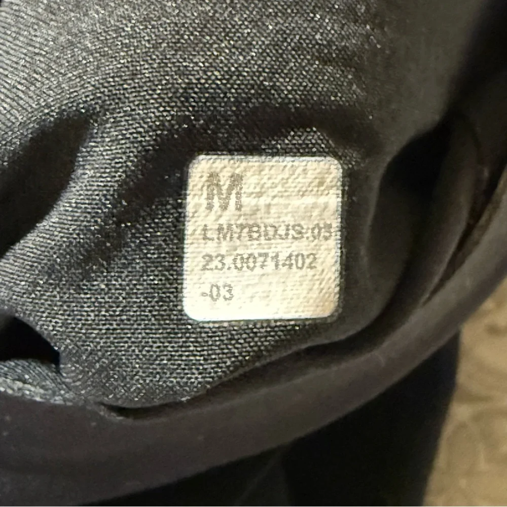 Lululemon Men’s Outpacer Short Size M